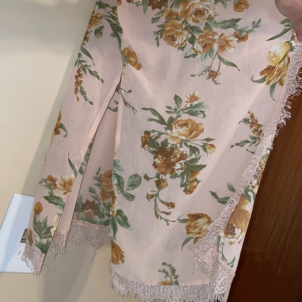 Forever 21 womens  cardigan Medium large kimono Rose lace duster pink sheer - Picture 3 of 6